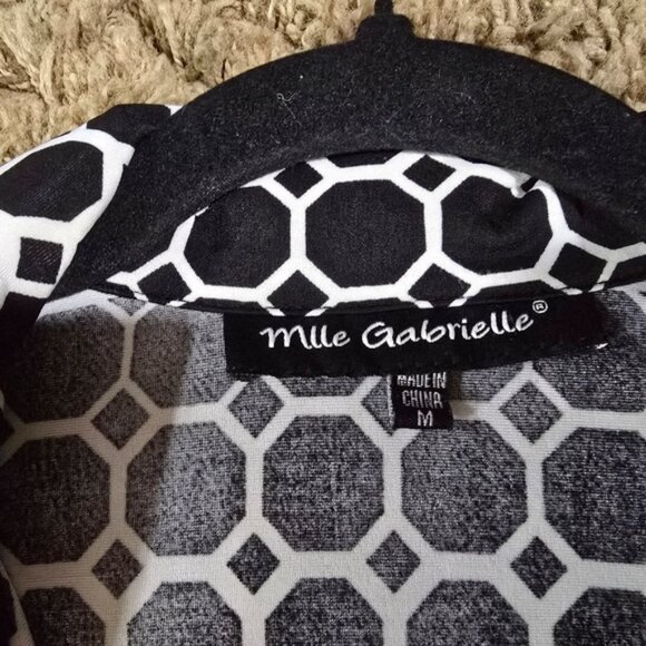 "Mlle Gabrielle" Dress, Stylish Black, Blue, Green And White Patterned Dress - Picture 9 of 16